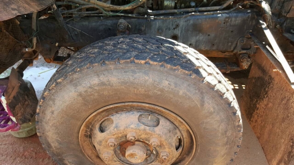 ขาย 10 ล้อดั้ม HINO FM3M คัสซีสวยตลอดเส้น เครื่องเดิม M10C 240 แรงม้า เกียร์เดิม สโลว์เดิม แอร์เย็น ช่วงล่าง ZM ทะเบียนพร้อมโอน ขาย 10 ล้อดั้ม HINO FM3M คัสซีสวยตลอดเส้น เครื่องเดิม M10C 240 แรงม้า เกียร์เดิม สโลว์เดิม แอร์เย็น ช่วงล่าง ZM ทะเบียนพร้อมโอน