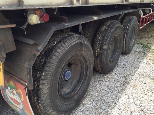 ขายรถหัวลากกับหาง 22ล้อ HINO FM8JKKA เครื่อง 251แรงม้ากับหางพื้นเรียบ 3เพลาแท้ ปี52 สนใจโทร 081-970-