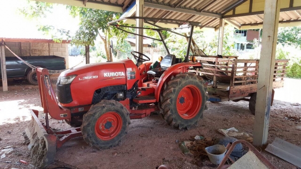 ขายรถไถ KUBOTA 3608 ปี 53 เอกสารเล่มทะเบียนครบ รถใช้งานน้อย อุปกรณ์มีผานดันหน้า ผาน 4 และผาน 5 ขายรถไถ KUBOTA 3608 ปี 53 เอกสารเล่มทะเบียนครบ รถใช้งานน้อย อุปกรณ์มีผานดันหน้า ผาน 4 และผาน 5
