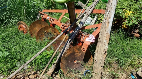 ขายรถไถ KUBOTA 3608 ปี 53 เอกสารเล่มทะเบียนครบ รถใช้งานน้อย อุปกรณ์มีผานดันหน้า ผาน 4 และผาน 5 ขายรถไถ KUBOTA 3608 ปี 53 เอกสารเล่มทะเบียนครบ รถใช้งานน้อย อุปกรณ์มีผานดันหน้า ผาน 4 และผาน 5