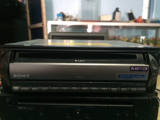 SONY CDX-R3300 MP3-RW CD-RW ปรีเอ้า1ชุด PRE SUB มือ2 ญี่ปุ่น