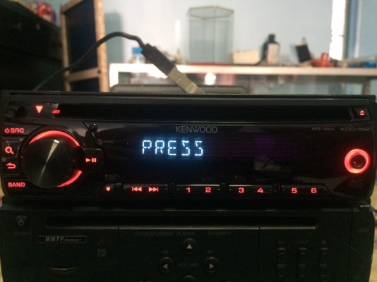 KENWOOD KDC-152 MP3-RW CD-RW AUX ปรีเอ้า1ชุด สภาพสวย มือ2 ญี่ปุ่น