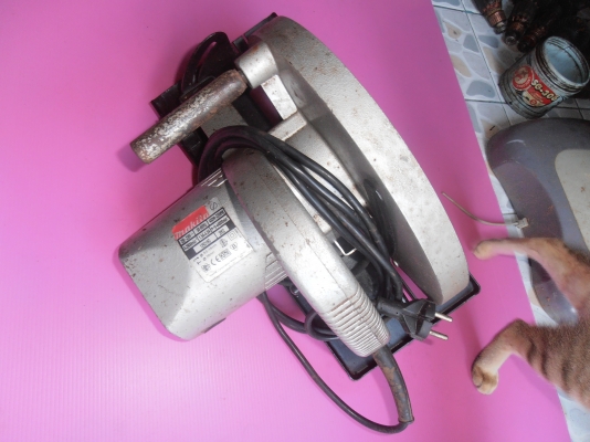 เลื่อยวงเดือน มากิต้า 9 นิ้ว