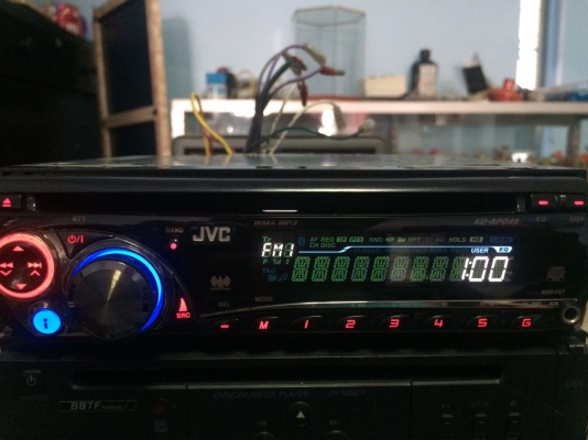JVC KD-APD49 ARSENAL MP3-RW CD-RW FMคลื่นไทย IPOD ได้ต้องหาสายเองนะครับ AUX ปรีเอ้า1ชุด สภาพสวย มือ2 ญี่ปุ่น