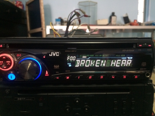 JVC KD-APD49 ARSENAL MP3-RW CD-RW FMคลื่นไทย IPOD ได้ต้องหาสายเองนะครับ AUX ปรีเอ้า1ชุด สภาพสวย มือ2 ญี่ปุ่น