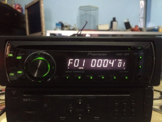 Pioneer DEH-1100MP MP-RW CD-RW FMคลื่นไทย AUX ปรีเอ้า1ชุด สภาพสวย มือ2 ญี่ปุ่น