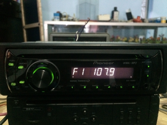 Pioneer DEH-1100MP MP-RW CD-RW FMคลื่นไทย AUX ปรีเอ้า1ชุด สภาพสวย มือ2 ญี่ปุ่น
