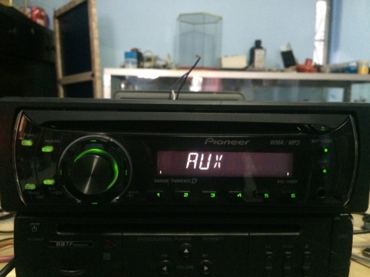 Pioneer DEH-1100MP MP-RW CD-RW FMคลื่นไทย AUX ปรีเอ้า1ชุด สภาพสวย มือ2 ญี่ปุ่น
