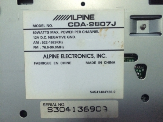Alpine CDA-9807J MP3-RW CD-RW ปรีเอ้า1ชุด คุมกล่องCD มือ2 ญี่ปุ่น