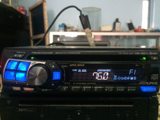 Alpine CDA-9807J MP3-RW CD-RW ปรีเอ้า1ชุด คุมกล่องCD มือ2 ญี่ปุ่น
