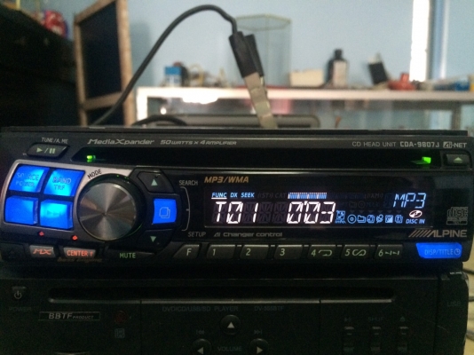 Alpine CDA-9807J MP3-RW CD-RW ปรีเอ้า1ชุด คุมกล่องCD มือ2 ญี่ปุ่น