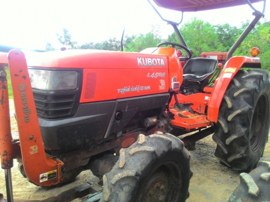 ขายยรถไถ KUBOTA L4508 พร้อมดันหน้า ราคา 200,000 ทะเบียนพร้อมโอน id line=0818618678 id line=carbonthai