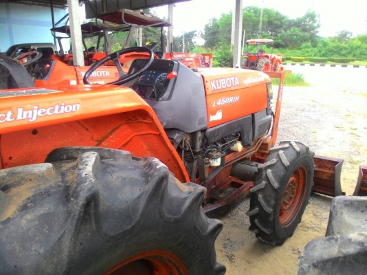 ขายรถไถ KUBOTA L4508 DI พร้อมดันหน้า ราคา 220,000 ทะเบียนพร้อมโอน id line=0818618678 id line=carbonthai