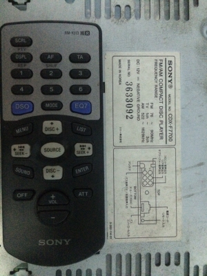 SONY CDX-7700 24Bit 4V รุ่นใหญ่ MP3-RW CD-RW AUX จอกราฟฟิก ลูกเล่นเยอะ ปรีเอ้า3ชุด 1AUX คุมกล่องCD พร้อมรีโมท สภาพสวย มือ2 ญี่ปุ่น