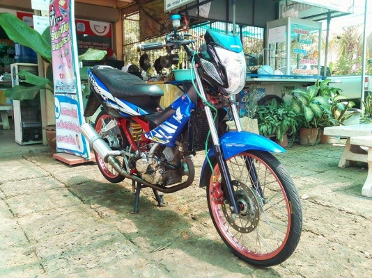 ขาย / ไม่เเลก / ไม่มีเล่ม โซนิค ลูก Cb ชัก 5 เเคมซิ่ง ค่าตัว 11500 บาท สนใจทักเเชทหรือโทร.089-8054390 โอ๋ อยู่จังหวัด ลพบุรี