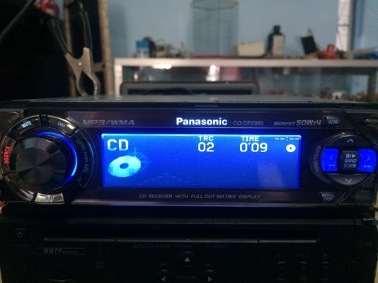 PANASONIC CQ-DFX983D 24Bit 4V รุ่นใหญ่ MP3-RW CD-RW AUX กราฟฟิกหน้าจอ ปรี้เอ้า3ชุด AUX1ชุด คุมกล่องCD สภาพสวย มือ2 ญี่ปุ่น