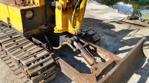 ขายด่วนรถเเม็คโครยันม่าYB25Bเทียบเท่า PC25เคื่องยันม่า3สูบรถนำเข้าเก่านอกไม่เคยใช้งานในเมืองไทยเลยส่งให้ฟรี