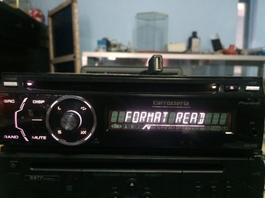 Pioneer DEH-P530 USB Ipod MP3-RW CD-RW AUX ปรีเอ้า1ชุด คุมกล่องCD ไฟ7สี มือ2 ญี่ปุ่น