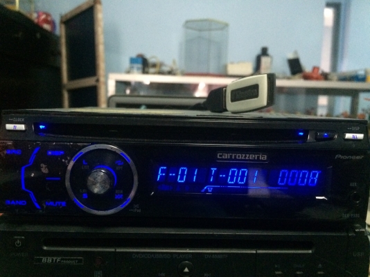 Pioneer DEH-P530 USB Ipod MP3-RW CD-RW AUX ปรีเอ้า1ชุด คุมกล่องCD ไฟ7สี มือ2 ญี่ปุ่น