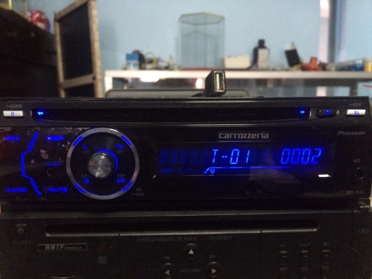 Pioneer DEH-P530 USB Ipod MP3-RW CD-RW AUX ปรีเอ้า1ชุด คุมกล่องCD ไฟ7สี มือ2 ญี่ปุ่น
