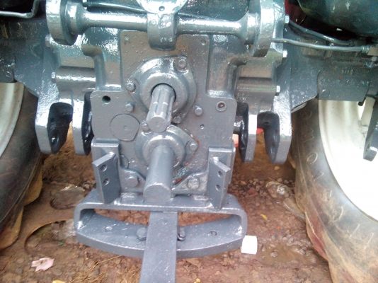 งดต่อรองครับ ราคานี้วันนี้วันเดียวครับ 35000บาทลดสุดๆไปครับ รถไถใหญ่75แรงม้า ตัวเปล่า ไฮโดลิคดี เกียร์ดี พวงมาลัยเพาเวอร์ เอาไปติดคีบติดตัก