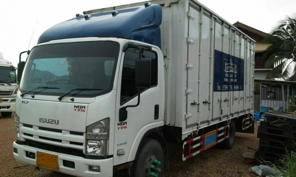 ขาย 835,000บ หกล้อ อีซูซุ NQR175 ปี54 ช่วงยาว5.50ม สภาพดีสวยบางเดิม พร้อมใช้งาน ทะเบียนพร้อมโอน