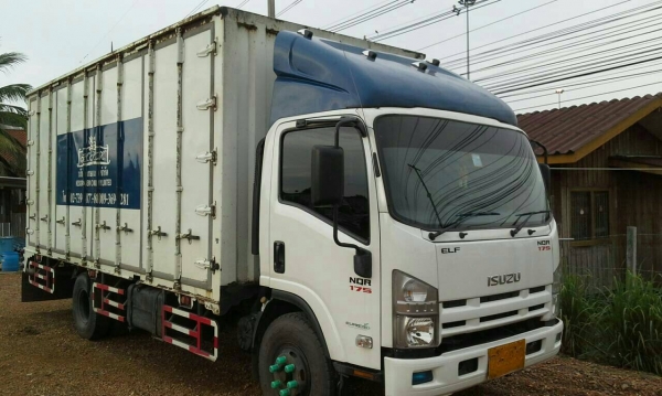 ขาย 835,000บ หกล้อ อีซูซุ NQR175 ปี54 ช่วงยาว5.50ม สภาพดีสวยบางเดิม พร้อมใช้งาน ทะเบียนพร้อมโอน