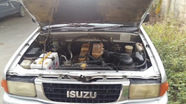 ฝากขายรถบ้านแท้ isuzu cameo ปี95 เครื่องไดเร็คอินเจ็คชั่นฝาทอง90 เกียร์ธรรมดา รถบางเดิม