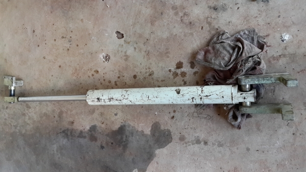 ขายกระบอกไฮดรอลิค