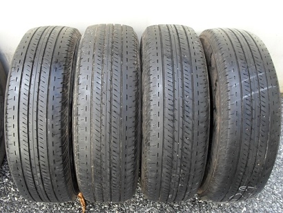 ขายยาง BRIDGESTONE DURAVIS R611 ปี2814 (1ชุด) 205-70-15 ราคา 4,800 ขายยาง BRIDGESTONE DURAVIS R611 ปี2814 (1ชุด) 205-70-15 ราคา 4,800