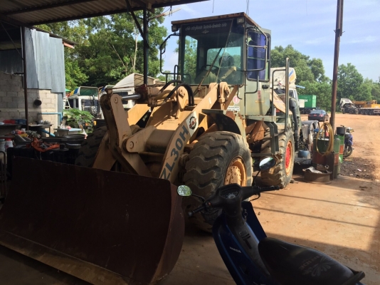 (ลดเหลือคันละ450000)รถตักล้อยาง ZL30H..ของ TMC..CHANGLIN มี2คัน รถจอดไม่ได้ใช้ แต่รถใช้งานได้ปกติ