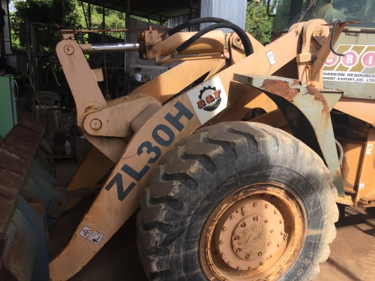 (ลดเหลือคันละ450000)รถตักล้อยาง ZL30H..ของ TMC..CHANGLIN มี2คัน รถจอดไม่ได้ใช้ แต่รถใช้งานได้ปกติ