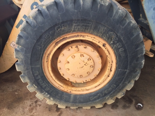 (ลดเหลือคันละ450000)รถตักล้อยาง ZL30H..ของ TMC..CHANGLIN มี2คัน รถจอดไม่ได้ใช้ แต่รถใช้งานได้ปกติ