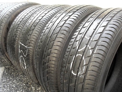 ขายยาง YOKAHAMA dB decibel E70 ปี2313 (1ชุด) 185-60-15 ราคา 2,500 ขายยาง YOKAHAMA dB decibel E70 ปี2313 (1ชุด) 185-60-15 ราคา 2,500