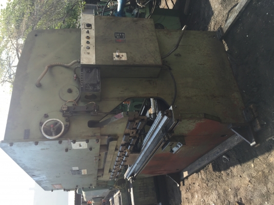 ขายเครื่องตัด8ฟุตตัดได้6มิลของยุโรปกับเครื่องพับ8ฟุตพับได้3.2มิลของใต้หวันพร้อมใช้ครับ