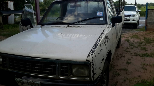 ปิ๊กอับอิซูซุKB สภาพใช้งานได้ ขายตามสภาพ ปิ๊กอับอิซูซุKB สภาพใช้งานได้ ขายตามสภาพ