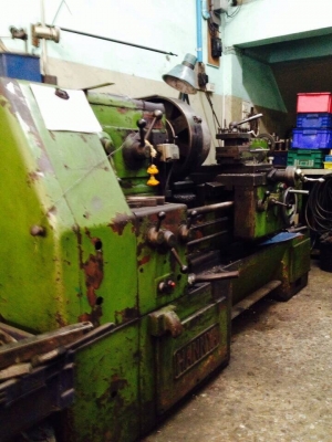 ขายกลึง6ฟุตยี่ปุ่น3เพลารุ่นหนักสวิง650มีเบรคพร้อมใช้ครับ