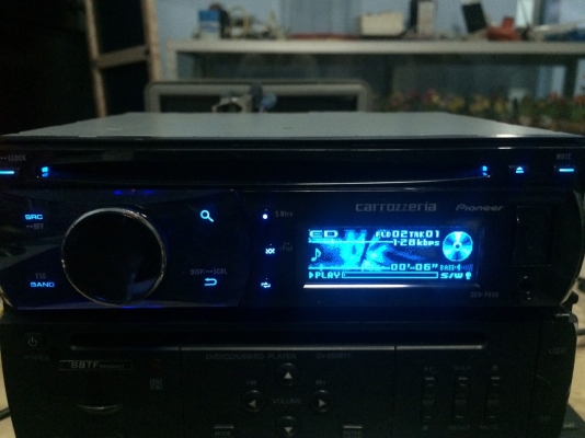 Pioneer DEH-P650 USB IPOD MP3-RW CD-RE AUX ปรีเอ้า1ชุด จอกราฟฟิก คุมกล่องCD สภาพสวย มือ2 ญี่ปุ่น