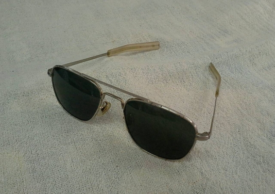 มหาเทพแว่นตา AO American Optical U.S.A.