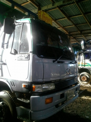 รถสิบล้อฮีโน่ 3M