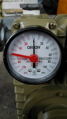 Sale>> เครื่องแวคคัมแห้งสูญญากาศ Made in Japan มอเตอร์ Mitsu 1 HP. 380 V. สลับสายเรียบร้อย มี 2 ตัว ของใหม่ไม่เคยใช้งาน!!