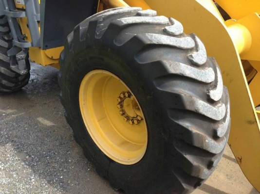 KOMATSU WA100-3 นำเข้าจากญี่ปุ่น 090-986-2521 อ๊อบ