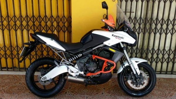 ขาย versys 650 ABS ปี 2011 ทะเบียนแท้