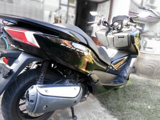 ขาย forza300 รถปี56 สนใจติดต่อ 0817771417