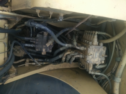 ขาย komatsu pc 60-7