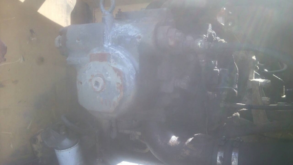 ขายรถแบคโฮ KOMATSU PC200-6 เครื่องคัมมิ้น ราคา 600000