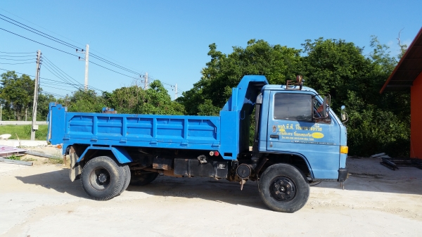 ขายรถ6ล้อดั้ม ISUZU NPR 110แรง ช่วงล่างFหน้า-หลัง แอร์ พาวเวอร์ เอกสารครบพร้อมโอน สนใจติดต่อ 099-2489947 วุฒิ