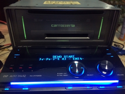 Pioneer FH-P710MD 24Bit MP3-RW CD-RW MD-RW กราฟฟิกหน้าจอ ปรับระดับไฟฟ้าได้10ระดับ EQ13แบน ปรีเอ้า1ชุด คุมกล่องCD สภาพสวย มือ2 ญี่ปุ่น