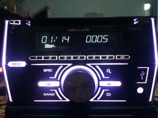 Pioneer FH-580 USB IPOD MP3-RW CD-RW AUX ปรีเอ้า1ชุด ไฟเปลี่ยนสีได้ฟ้า กับขาว สภาพสวย มือ2 ญี่ปุ่น