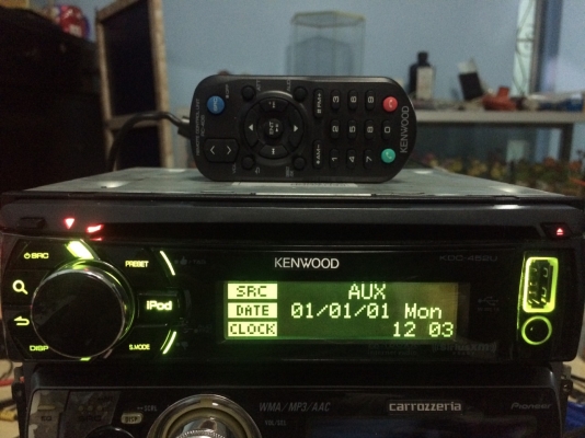 KENWOOD KDC-452U PANDORA 24Bit USB IPOD MP3-RW CD-RW FMคลื่นไทย AUX ปรีเอ้า3ชุด ไฟ7สี คุมกล่องCD พร้อมรีโมท สภาพสวย มือ2 ญี่ปุ่น